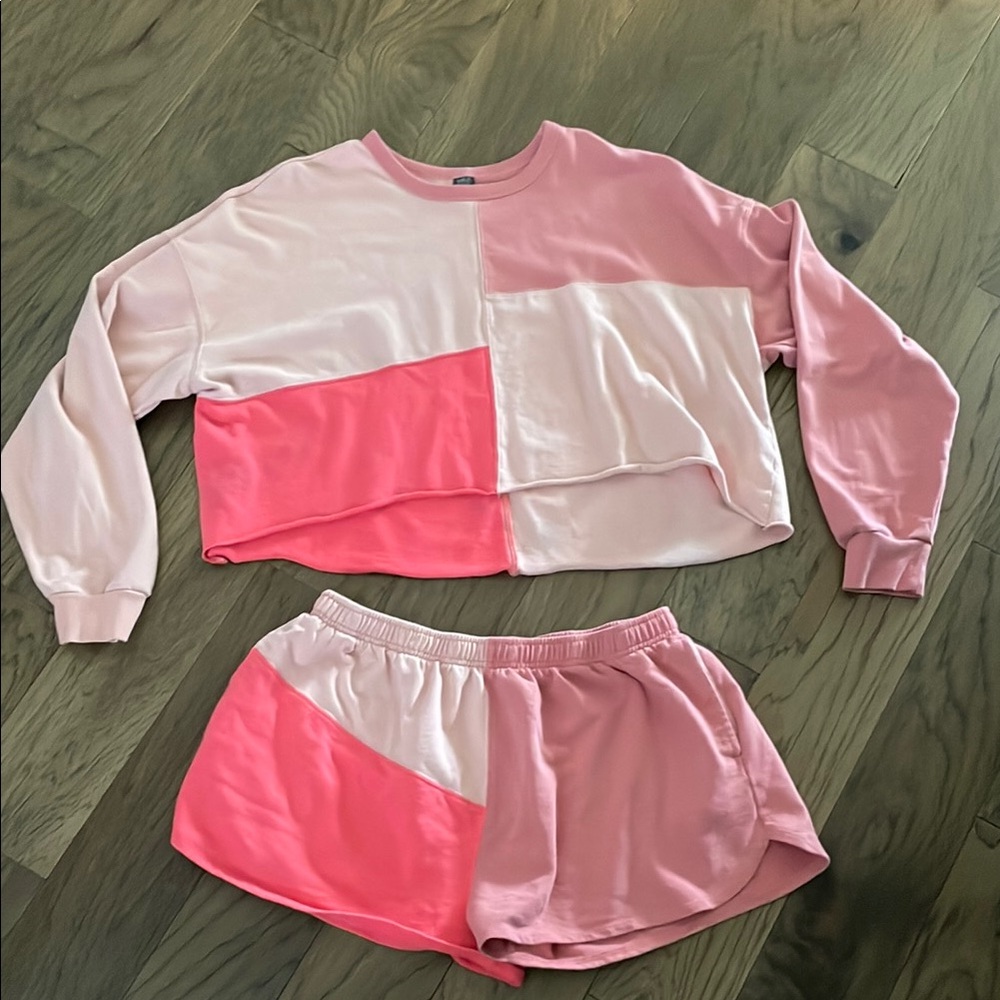 Women’s Color Block Pink/Peach Lounge set (2 pieces)
